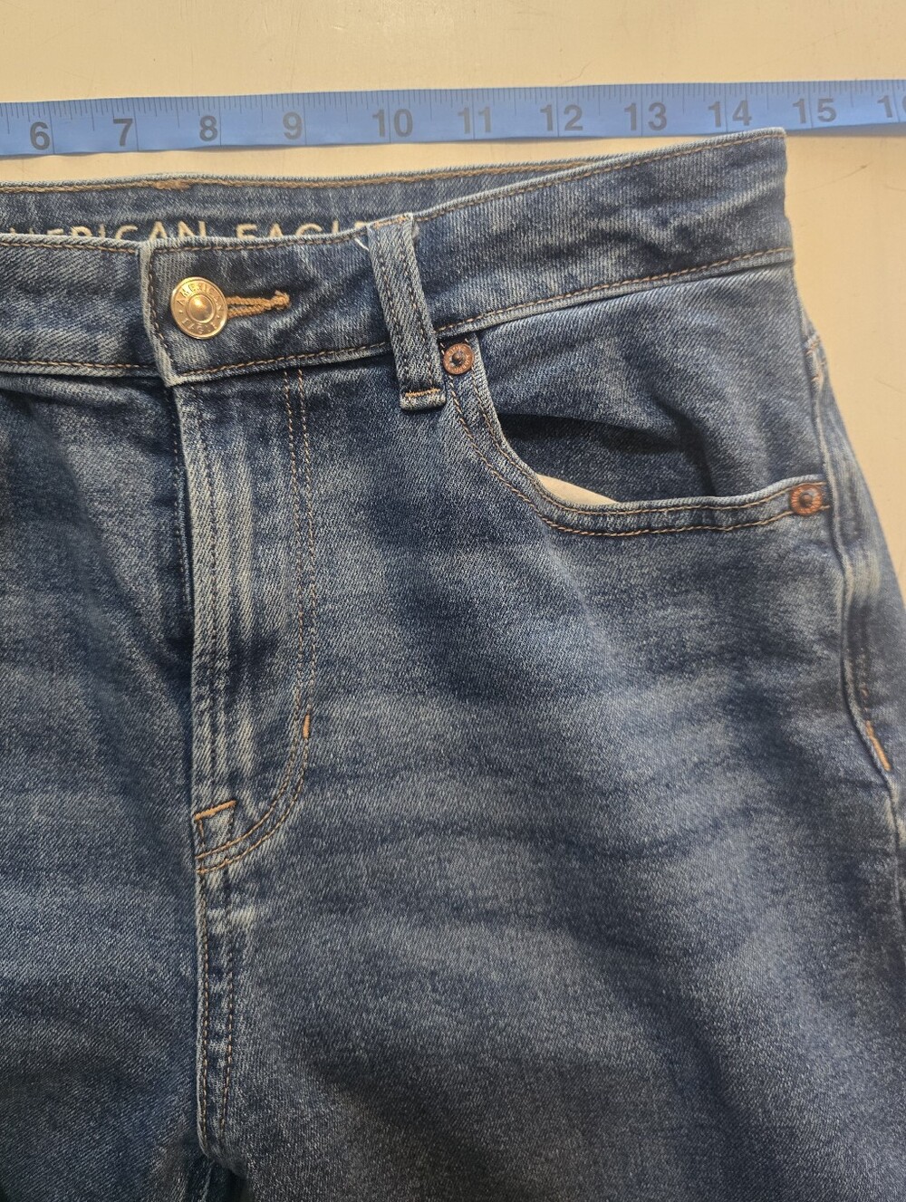 American Eagle Outfitters Mom Jeans - Picture 5 of 7